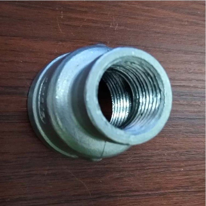 ข้อลดเกลียวในสแตนเลส 304 Reducing Socket BSPT 1/4"-3/4" คุณภาพสูง ทนแรงดันน้ำและสารเคมี เหมาะกับงานประปา