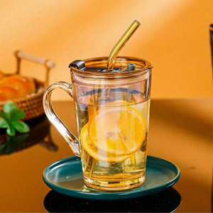 แก้วน้ำมีหูหิ้วสำหรับสะสม สไตล์ดี ถ้วยกาแฟพร้อมหลอด ความจุขนาดใหญ่ พร้อมฝาปิด เหมาะสำหรับการใช้งาน