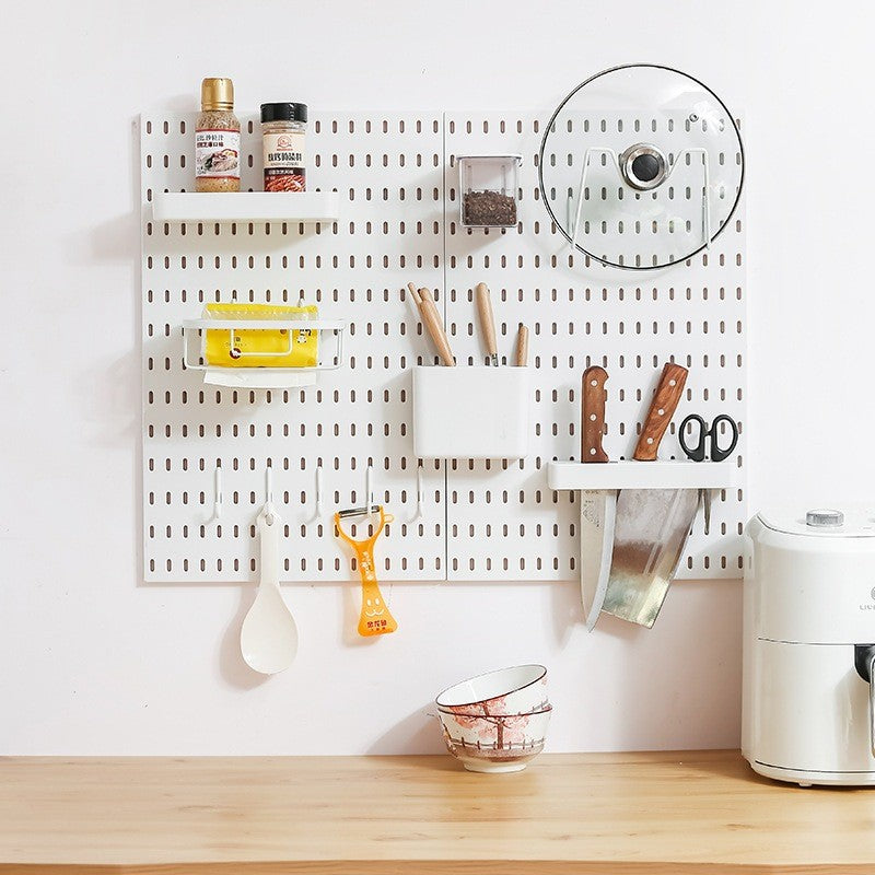 แผ่นวางของติดผนัง กระดานแขวนของ Pegboard แผ่นใหญ่ วางของมากขึ้น ใช้วางของใช้ ตกแต่งผนังได้