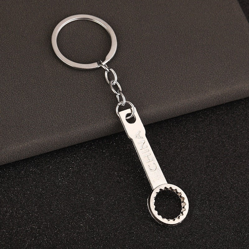 พวงกุญแจผู้ชายแบบพกพา Mini Utility กระเป๋ากระเป๋ารถกุญแจแหวน Clasp ไม้บรรทัดค้อนประแจกรรไกรขวานเลื่อย Vernier