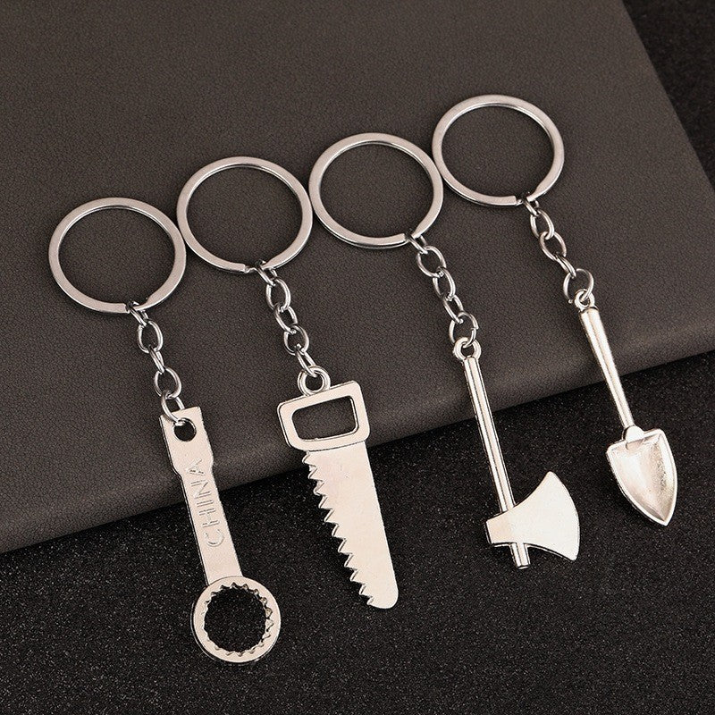 พวงกุญแจผู้ชายแบบพกพา Mini Utility กระเป๋ากระเป๋ารถกุญแจแหวน Clasp ไม้บรรทัดค้อนประแจกรรไกรขวานเลื่อย Vernier