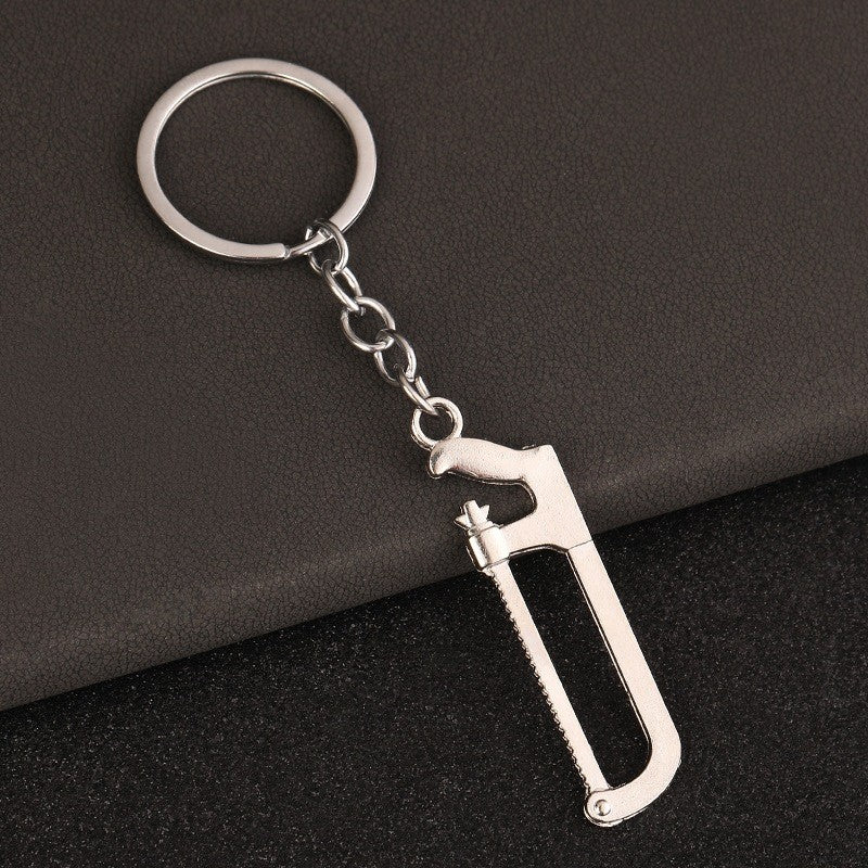 พวงกุญแจผู้ชายแบบพกพา Mini Utility กระเป๋ากระเป๋ารถกุญแจแหวน Clasp ไม้บรรทัดค้อนประแจกรรไกรขวานเลื่อย Vernier